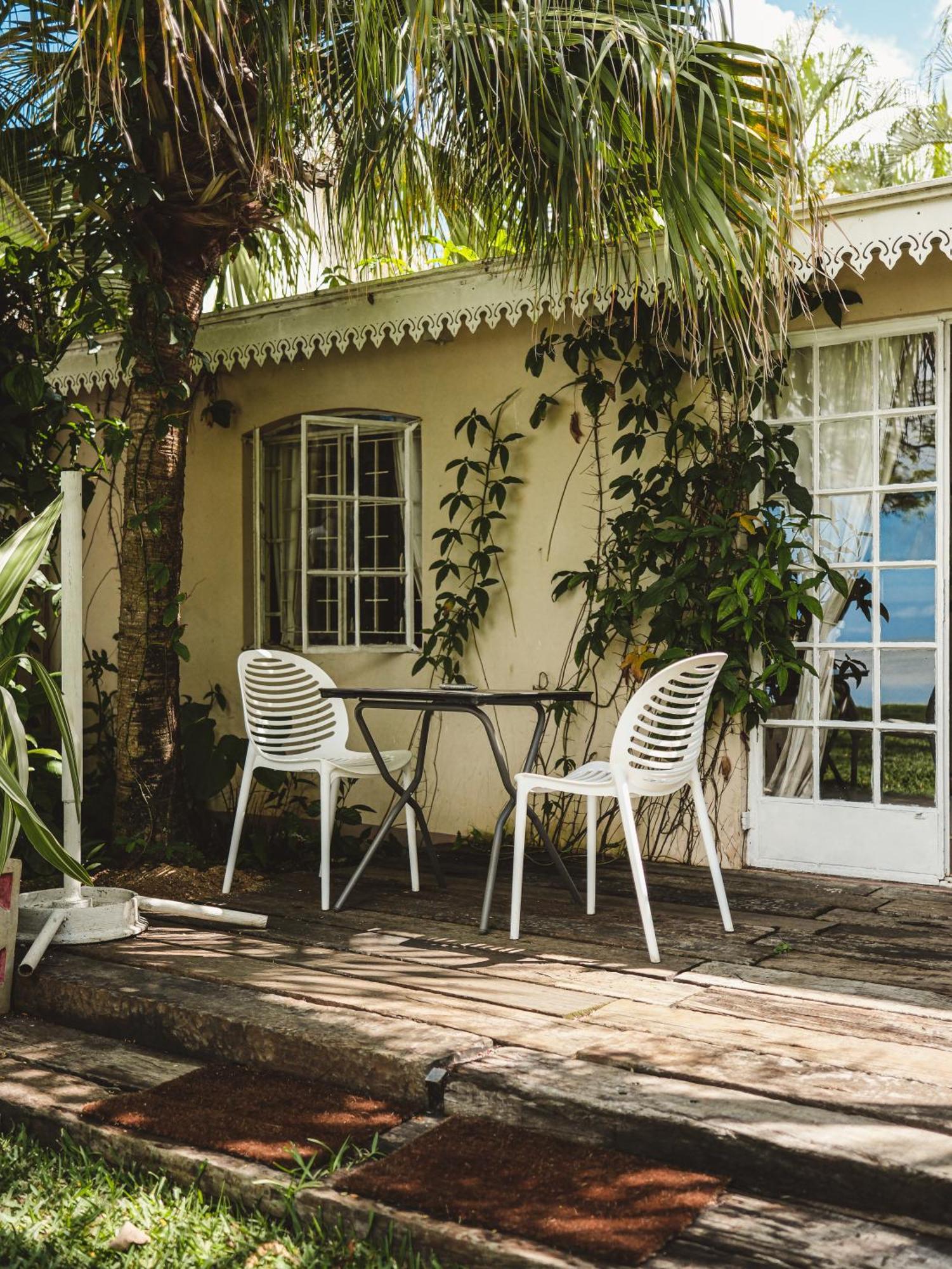 Harmonie Hotel Riviere Noire Exterior photo